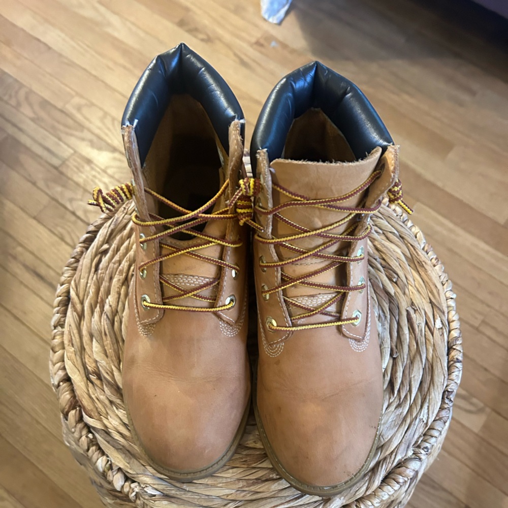 Boys Timberland Boots Size 6